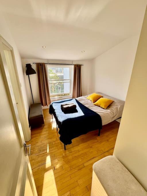 Victoria - 1 Bedroom Appartment 4 People London Exteriör bild